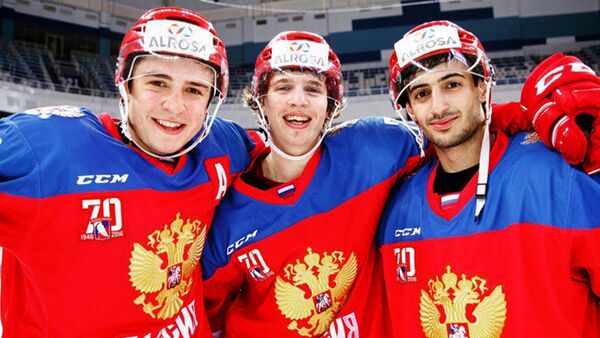 Игроки молодежной /U-20/ сборной России по хоккею - Sputnik Արմենիա