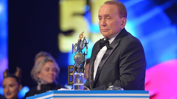 Президент РФ В. Путин на юбилейной игре КВН в Москве - Sputnik Արմենիա