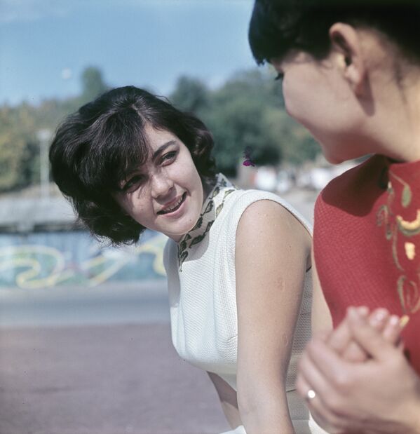 Девушки из Еревана. 1966 год. - Sputnik Армения