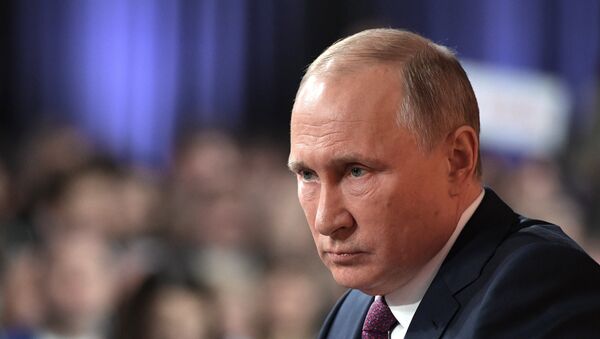 Президент РФ Владимир Путин - Sputnik Армения