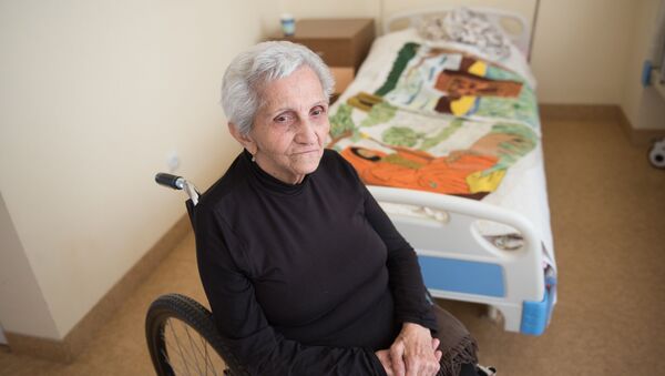 Житель дома престарелых Грета Манучарян - Sputnik Армения