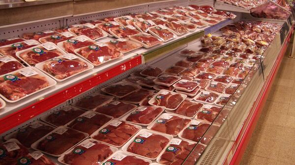 Отдел мяса в супермаркете - Sputnik Армения
