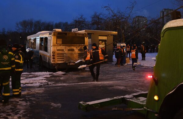 Մոսկվայում ավտոբուսը մտել է մետրոյի «Սլավյանսկի բուլվար» կայարանի ստորգետնյա անցում - Sputnik Արմենիա