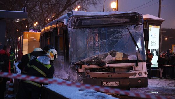 На западе Москвы автобус въехал в подземный переход - Sputnik Արմենիա