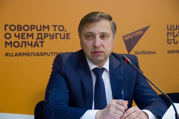 Итоговая пресс-конференция руководителя авиакомпании Армения Итоговая пресс-конференция руководителя авиакомпании Армения - Sputnik Արմենիա