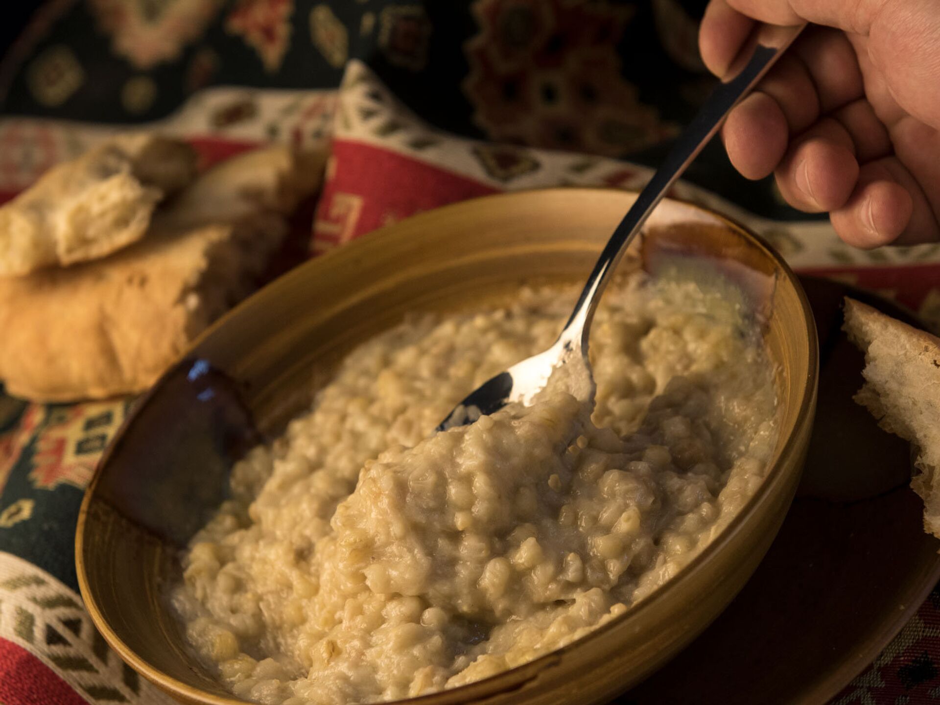 Ариса рецепт армянский. Ариса Хариса. Куркут каша армянская. Армянская каша Ариса. Ариса армянское блюдо.