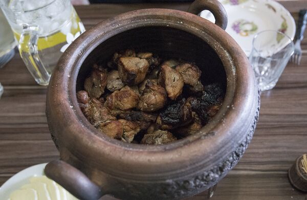 Что происходит с организмом, когда вы едите мясо? Что происходит с организмом, когда вы едите мясо? - Sputnik Армения